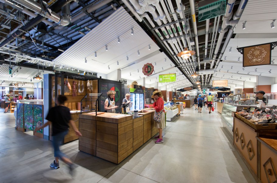 Современные крытые рынки