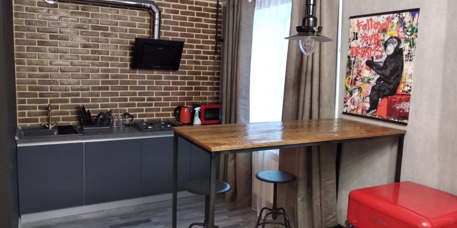 Барная стойка на панорамной лоджии