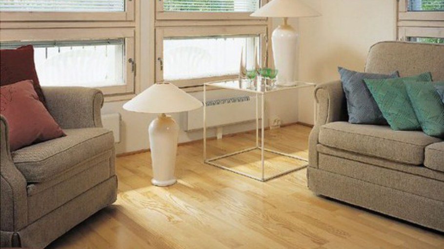 Паркетная доска Tarkett klassika ясень трехполосная