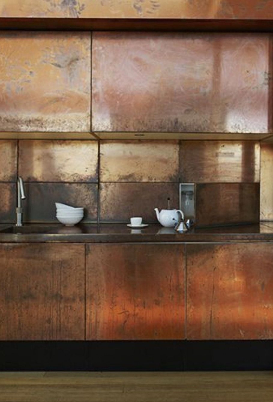 Ржавый металл в интерьере