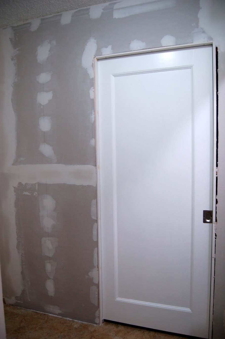 Обрамление проема металлическим уголком