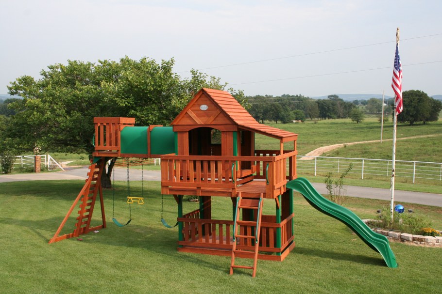 Детская площадка для дачи