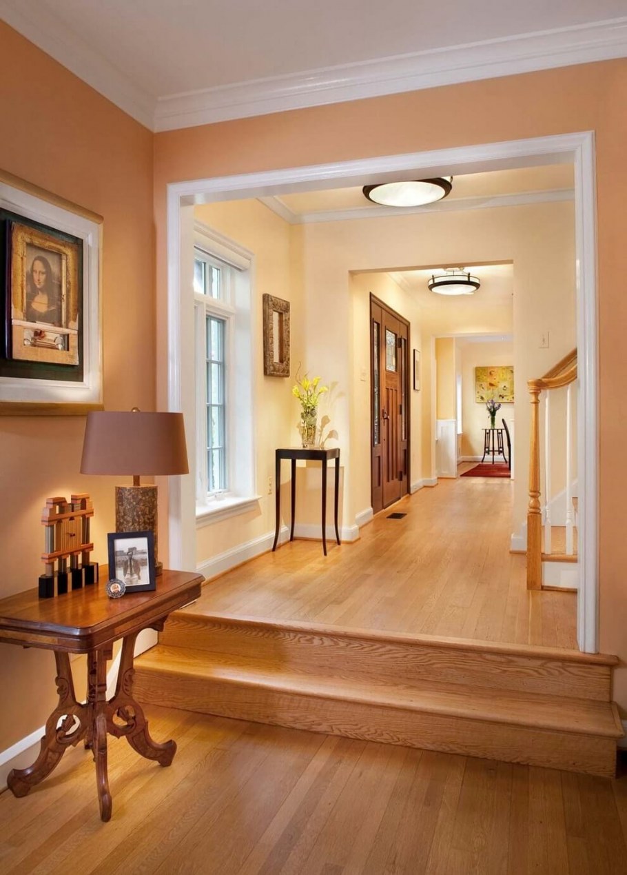 Персиковые шторы в интерьере