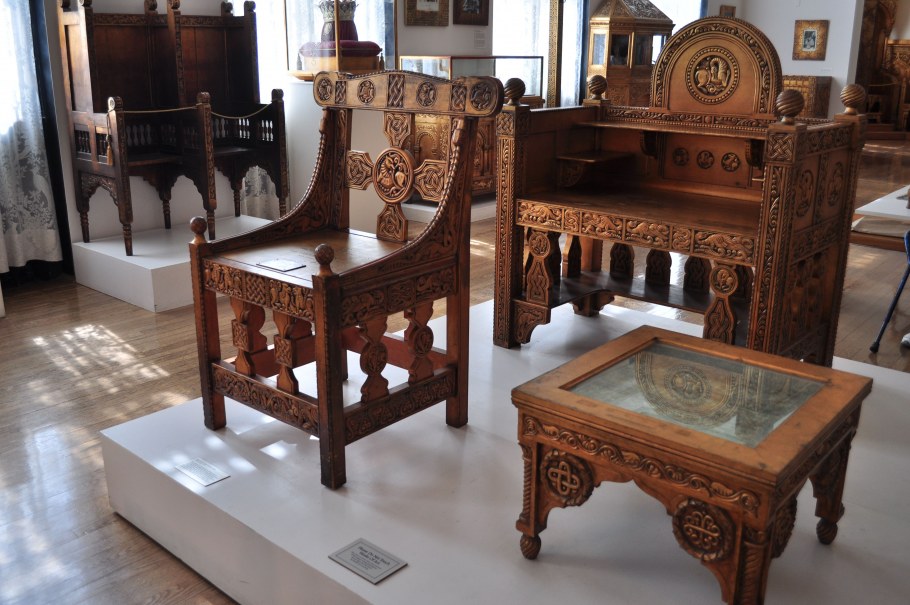 ДПИ древней Византии резная мебель