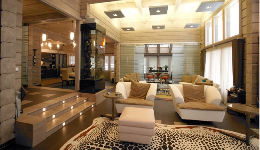 Деревянный интерьер загородного дома