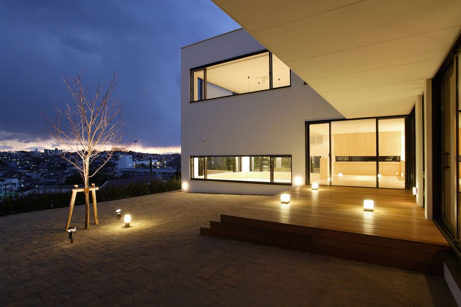 Подсветка экстерьера