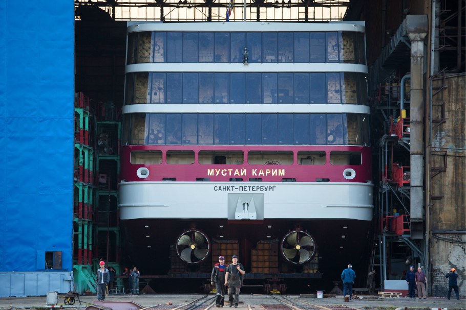 Мустай Карим теплоход ВОДОХОДЪ