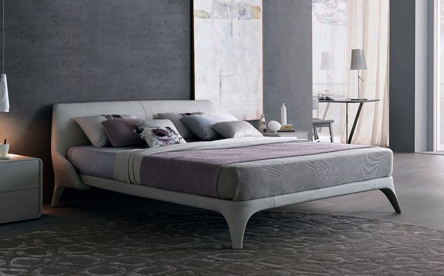 Design Ferruccio Laviani кровать