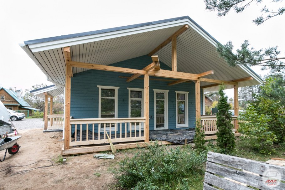 Терраса под общей крышей