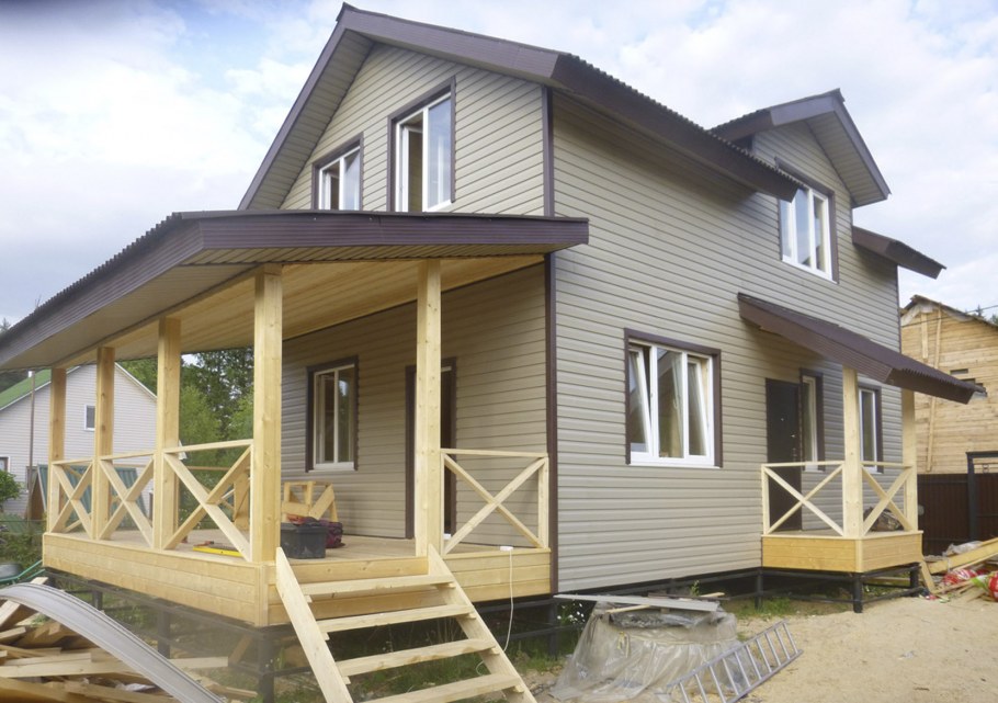 Каркасный дом с террасой