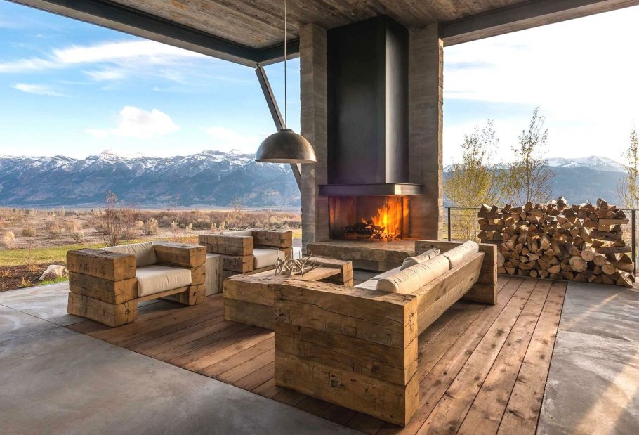 Патио в стиле Шале