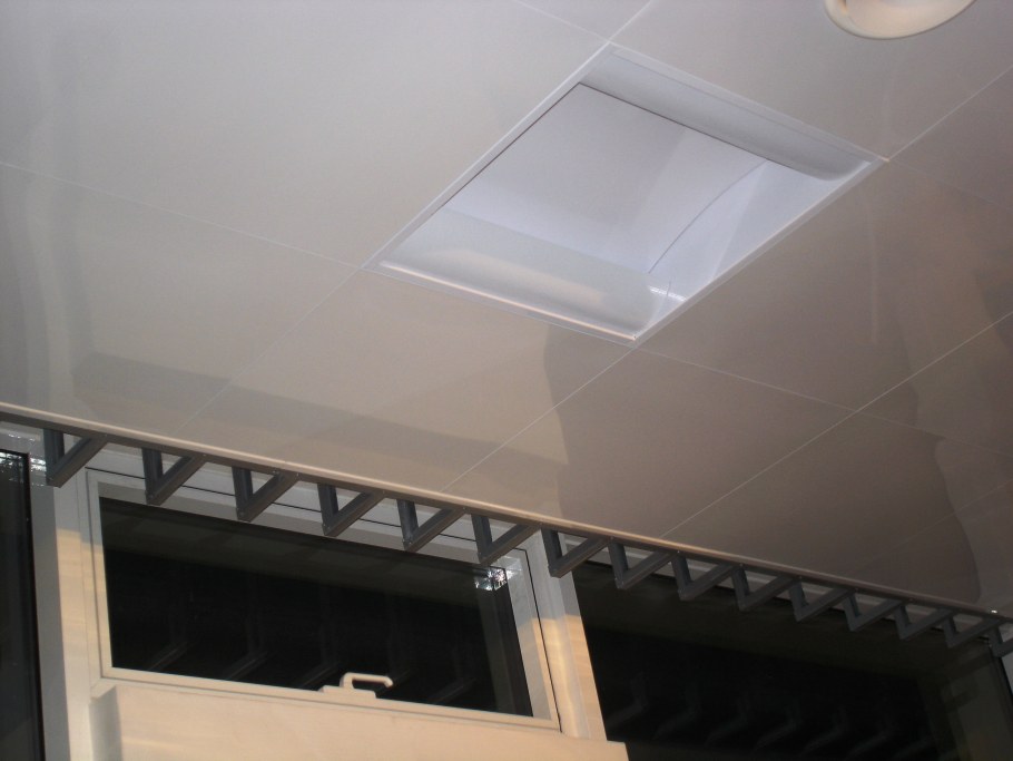 Закрытая подвесная система Cesal кассета 600х600