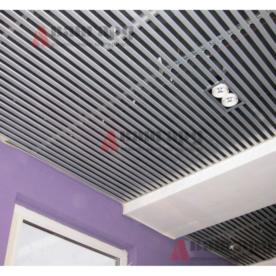 Кубообразный реечный потолок Албес