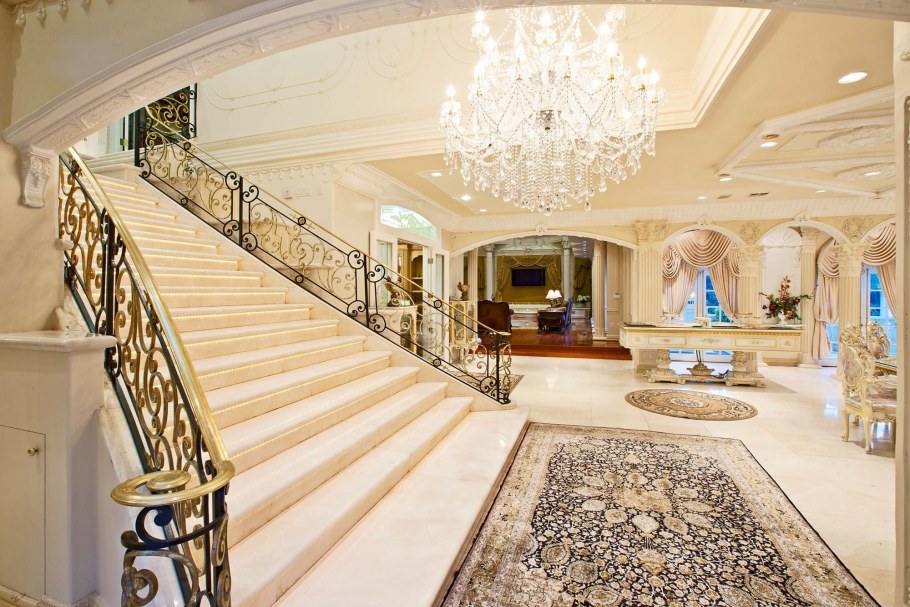 Особняк Воганвуд в Онтарио снаружи