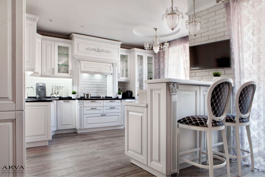 Классическая кухня с патиной серебро