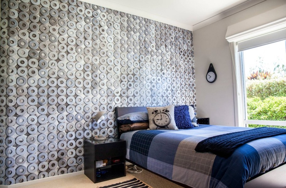 Комбинированные стены в спальне