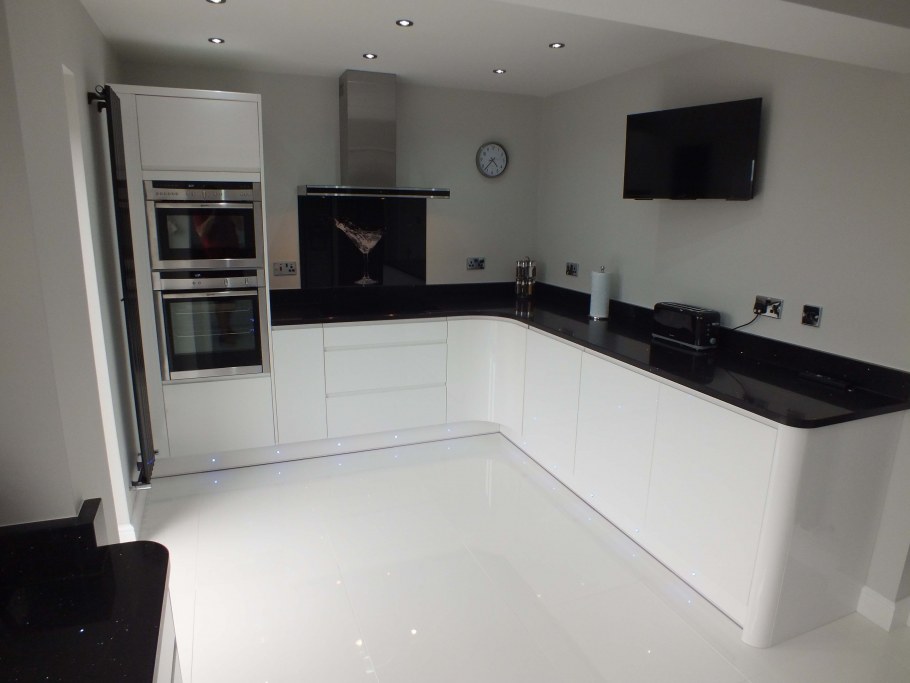 Кухня икеа белый глянец