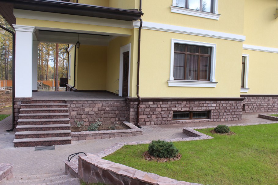 Фасад в стиле Райта