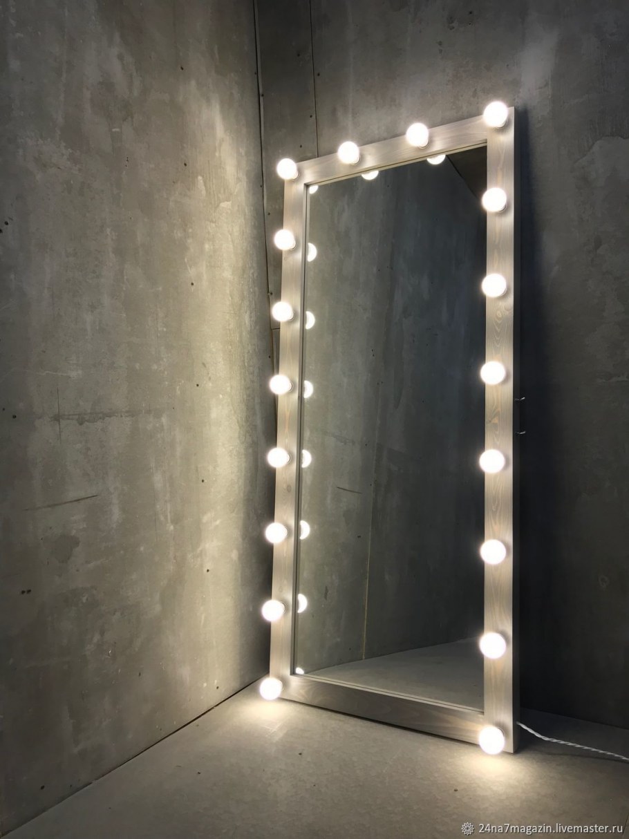 Гримерное зеркало