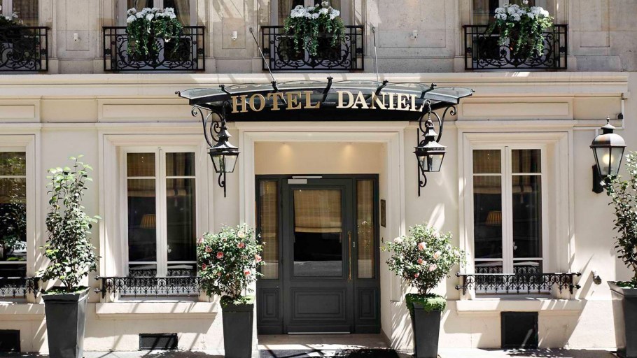 Отель криё Париж фасады