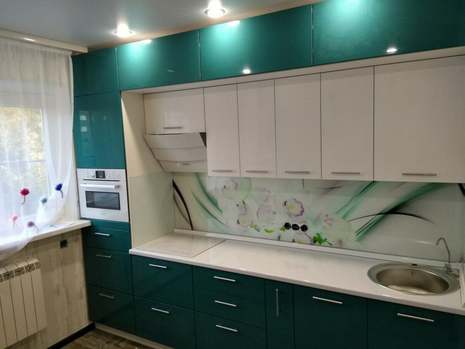 Кухонный гарнитур 2 уровневый