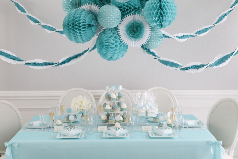 С днём рождения бирюзовый цвет