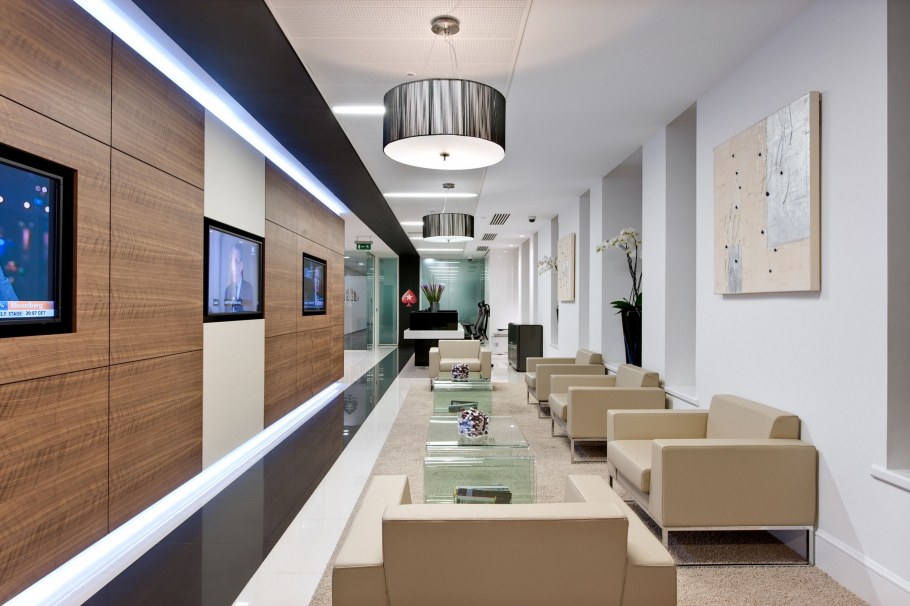 Интерьер фойе офиса