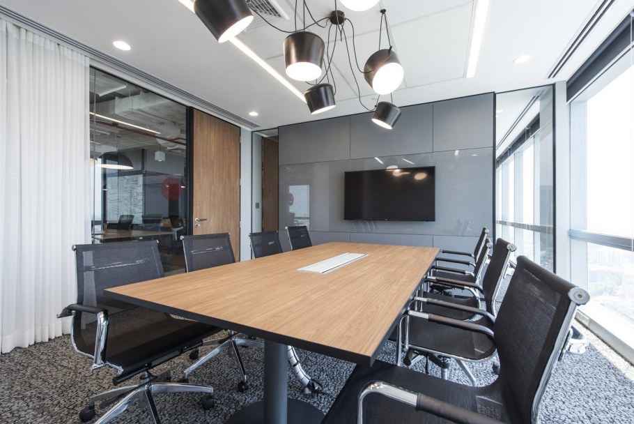Современные переговорные комнаты