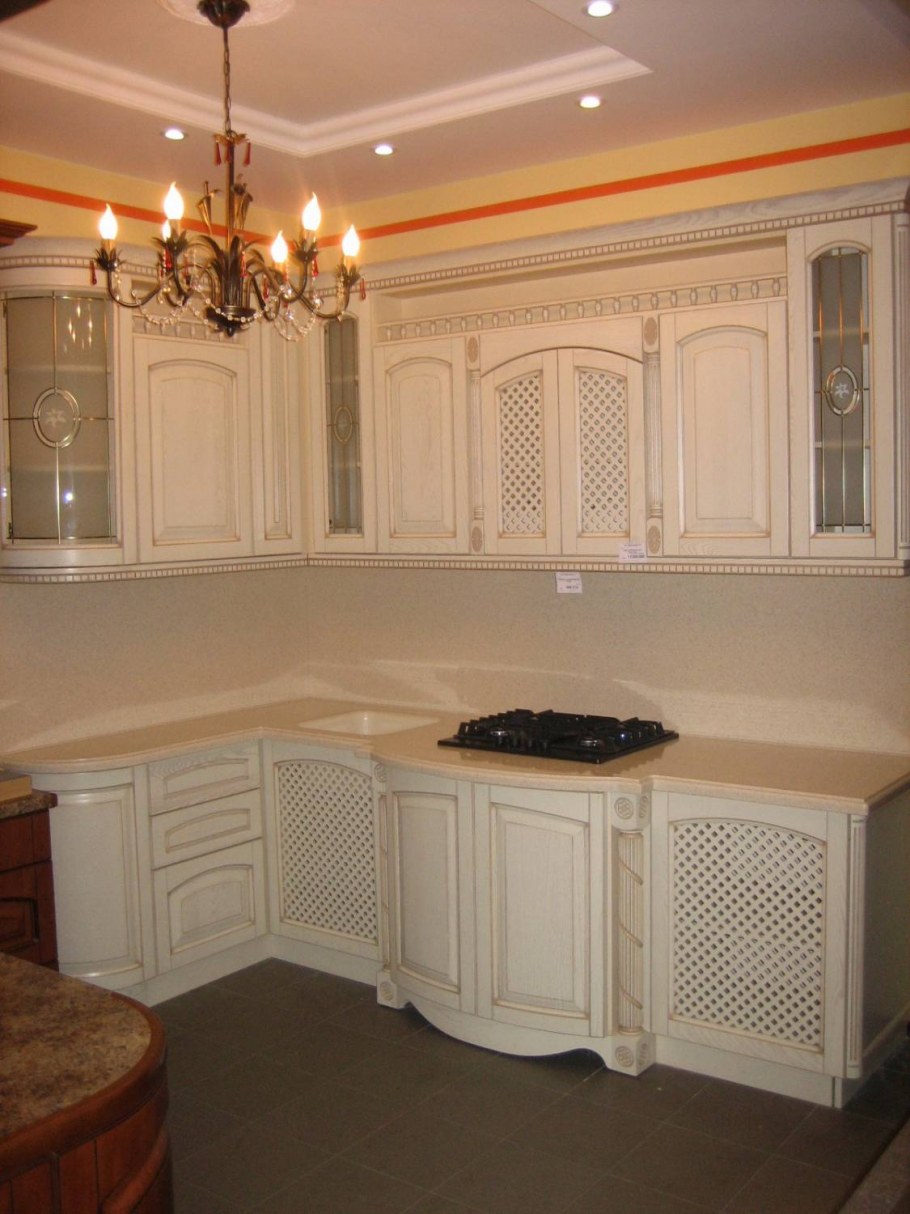 Кухни классические резные