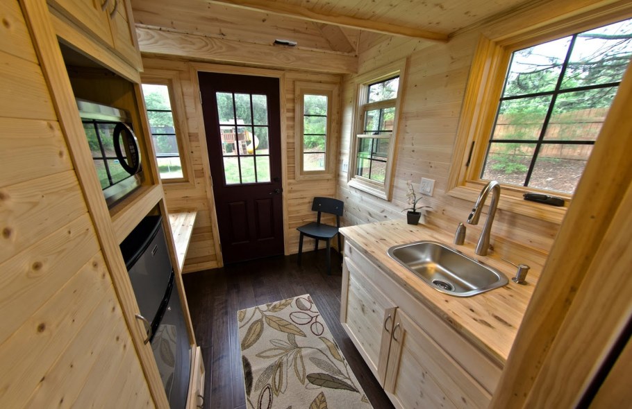 Tiny House пол