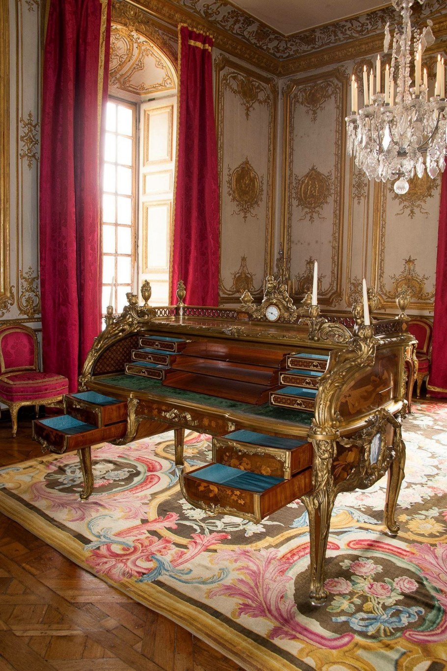 Интерьер в стиле Людовика XV (музей Ниссим-де-Камондо)