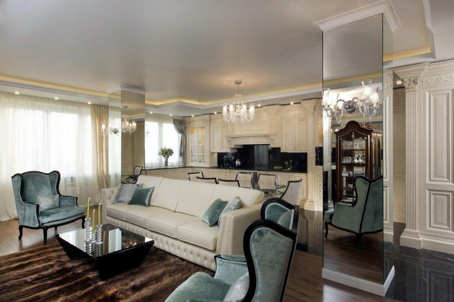 Зеркальное панно на потолок