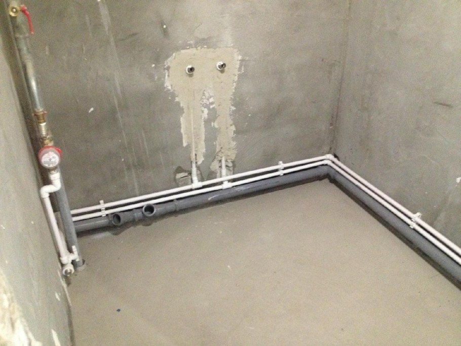 Трубы в квартире