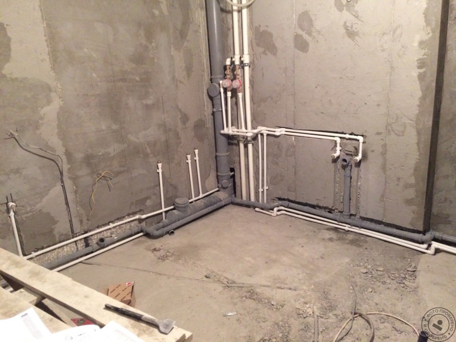 Прокладка труб хол/гор.