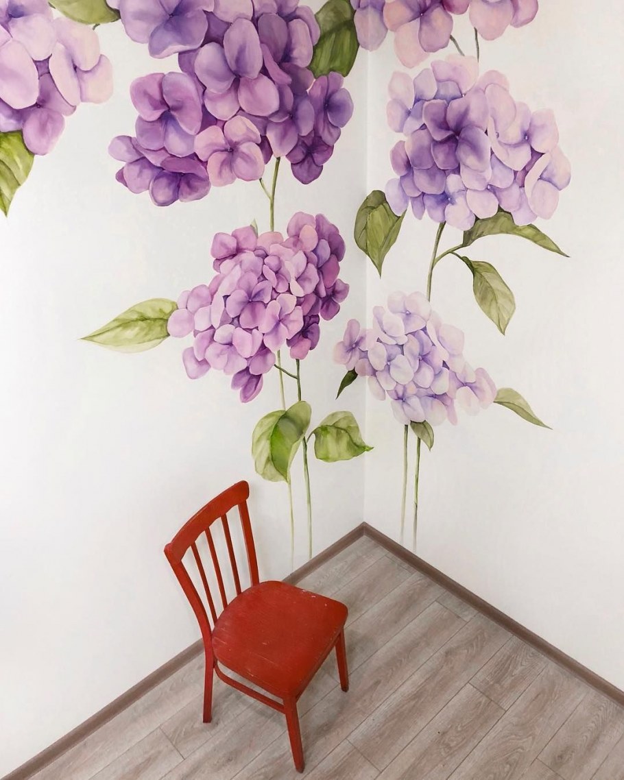 Роспись стен цветами