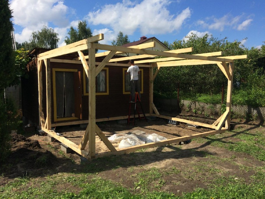 Пристройка к сараю