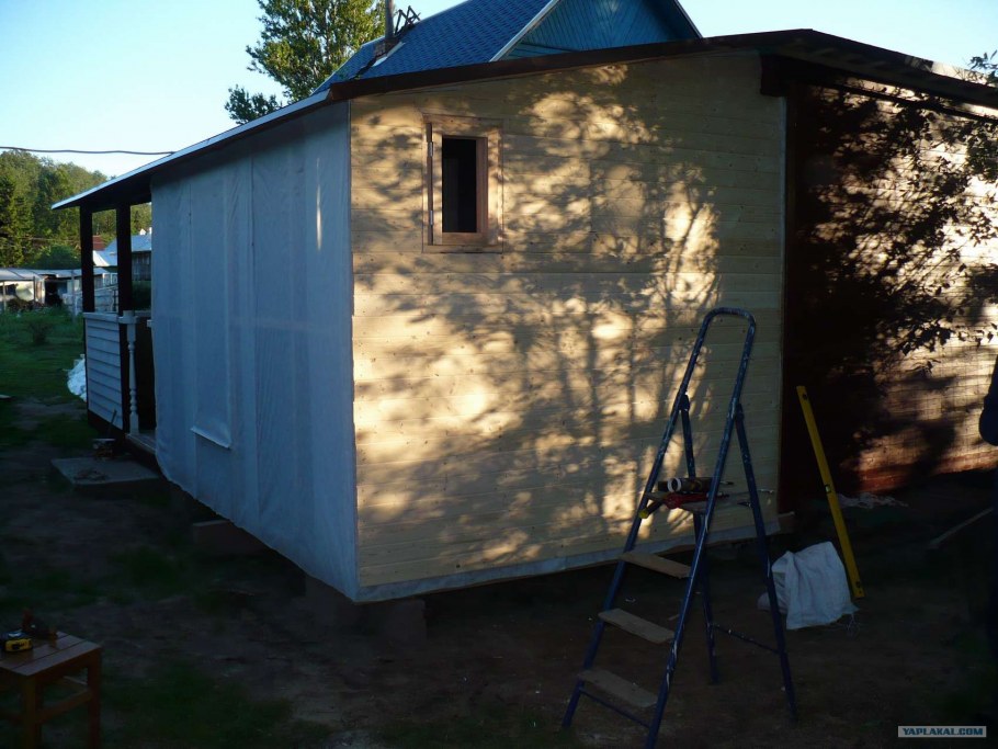 Переделка бытовки в домик