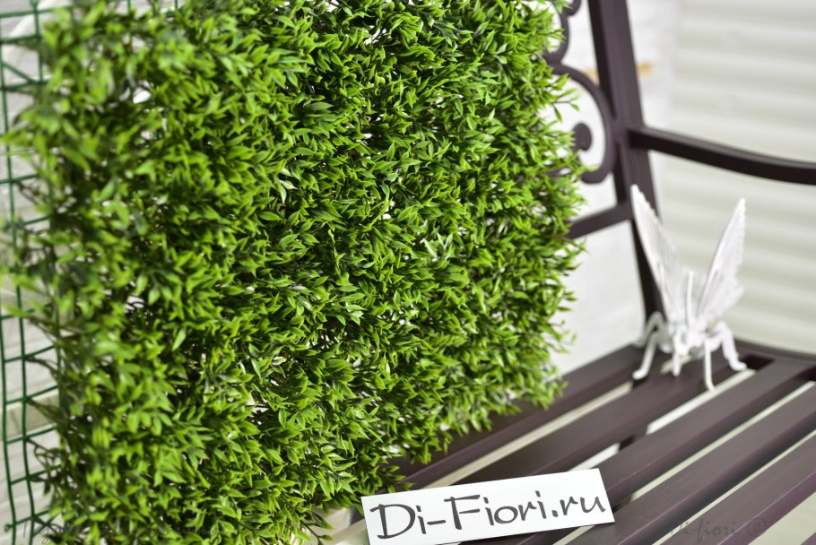 Искусственная трава высокая