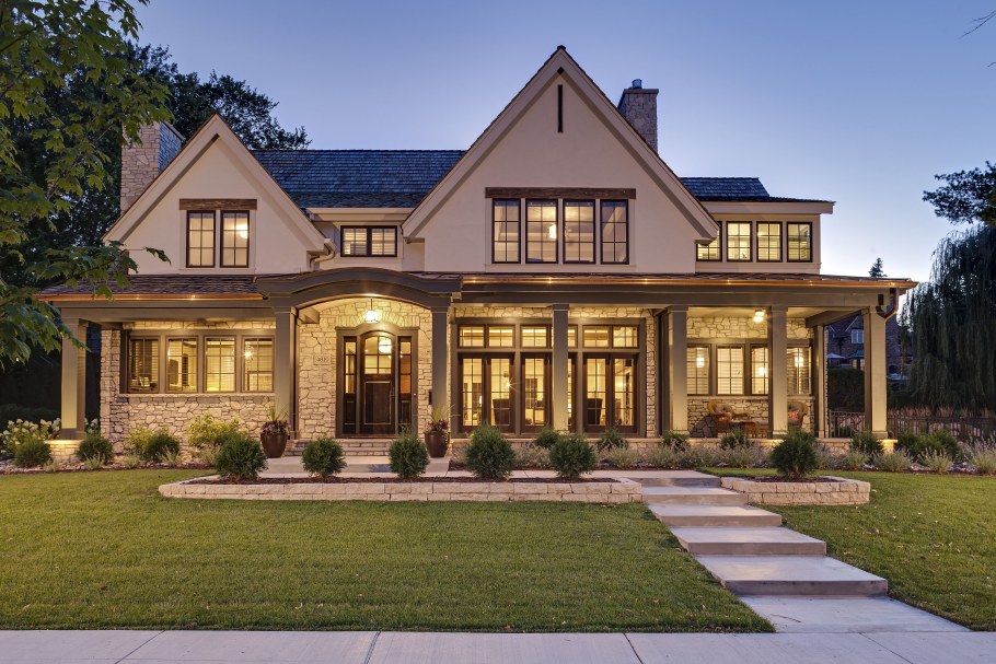 Красивый дом в американском стиле