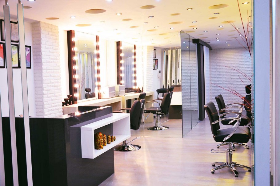 Интерьер салона красоты эконом