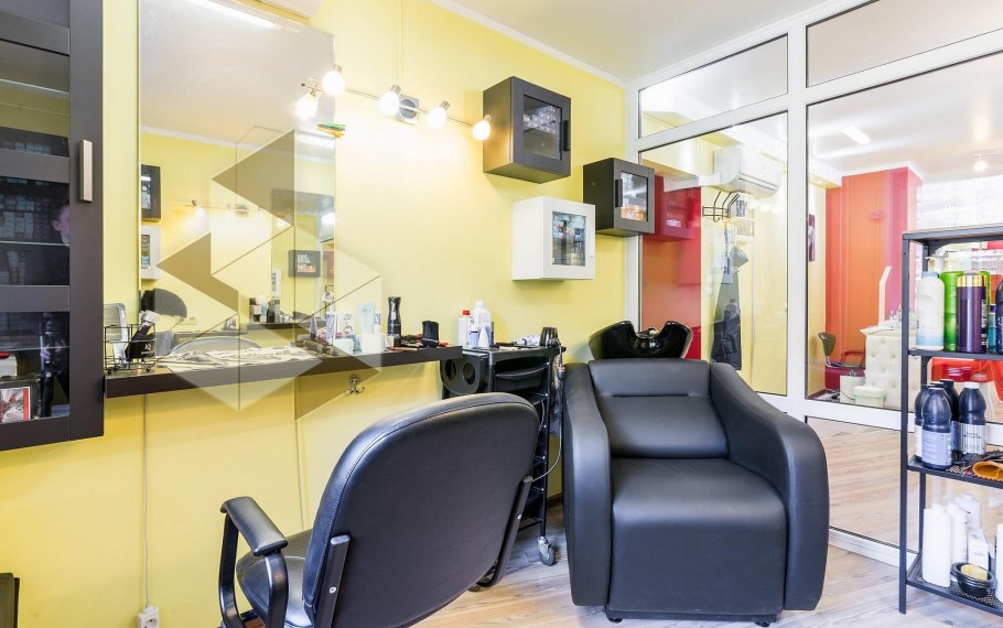 Бюджетный салон красоты