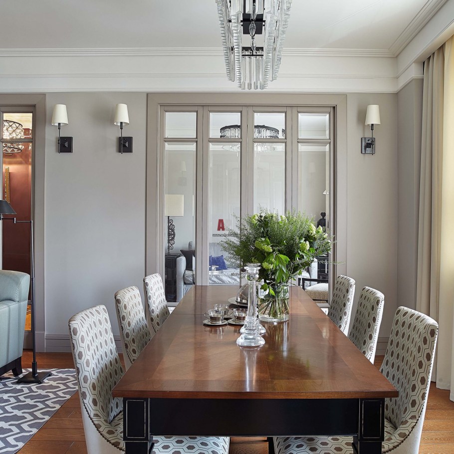 Столовая американская классика