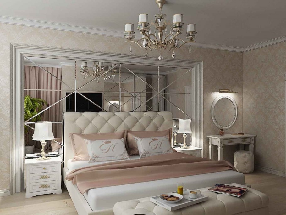 Панно над изголовьем кровати