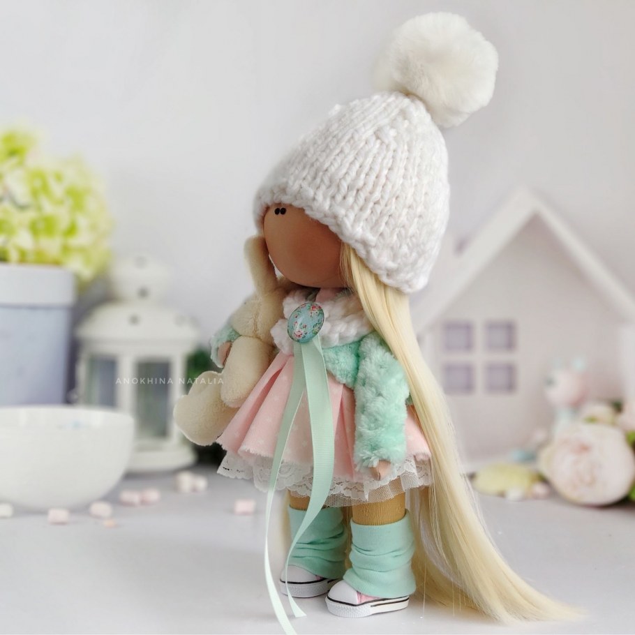 Одежда для куклы тильды