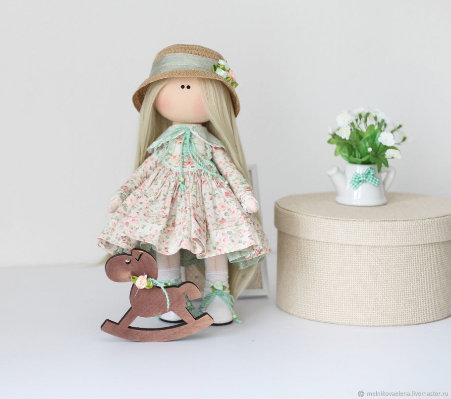 Интерьерная кукла Тильда