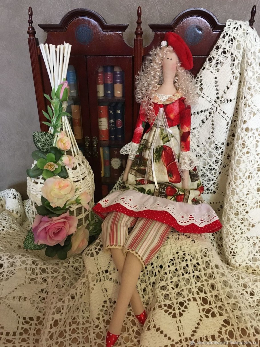 Интерьерная кукла по мотивам