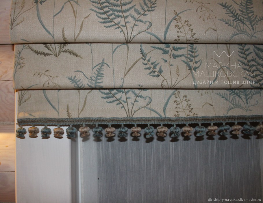 Римская штора с декором