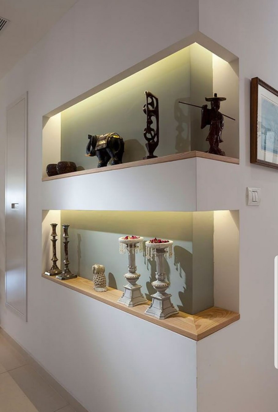 Ниши в интерьере гостиной