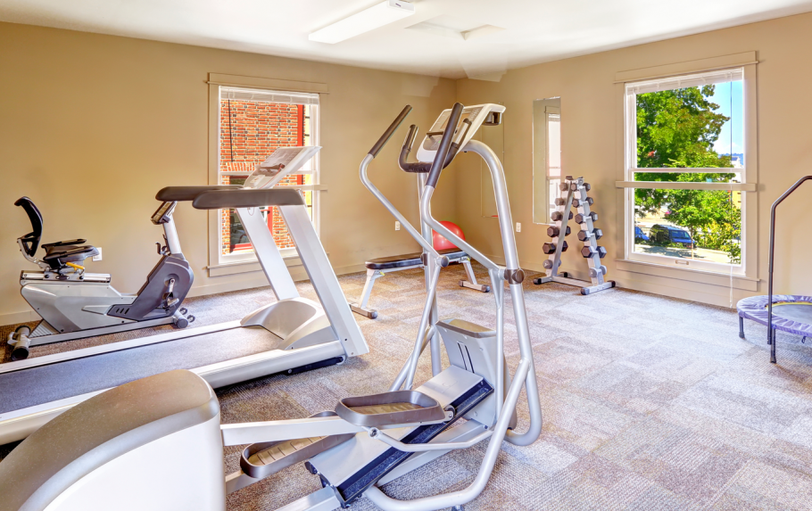 Домашний спортзал интерьер