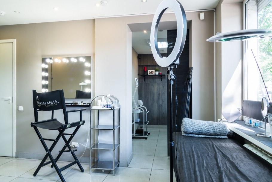 Декор для ногтевого салона